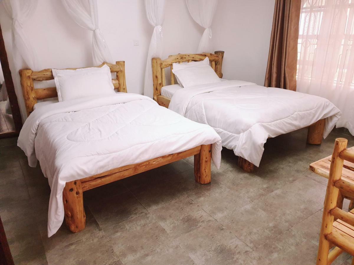 Merinja Guest House Naivasha Ngoại thất bức ảnh