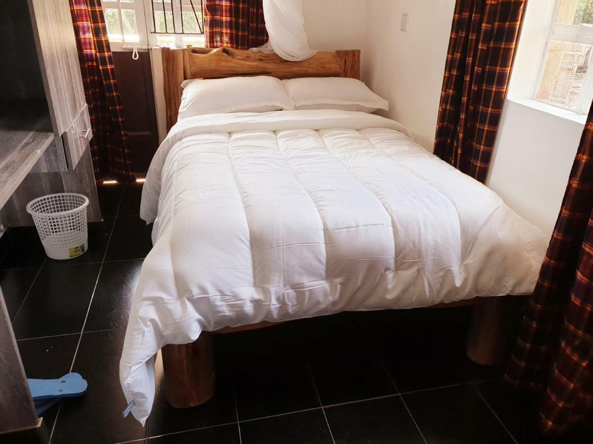 Merinja Guest House Naivasha Ngoại thất bức ảnh